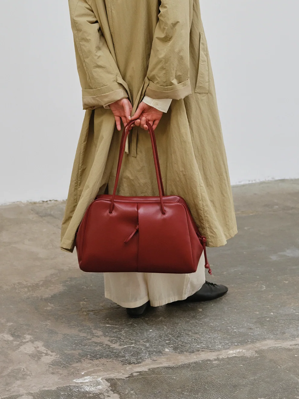 Water-repellent And Scratch-resistant Bag
