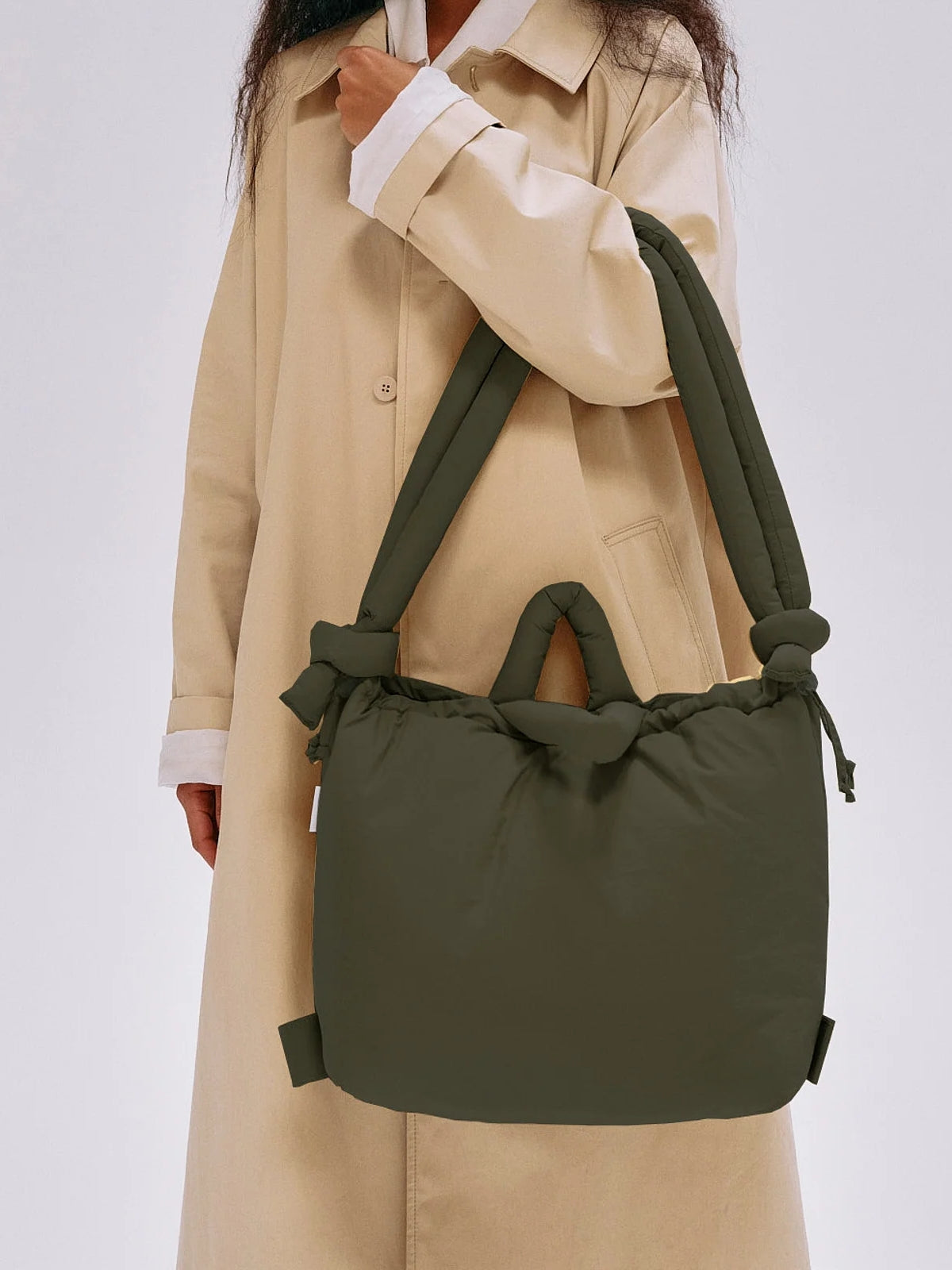 Light And Pended Versatile Bag