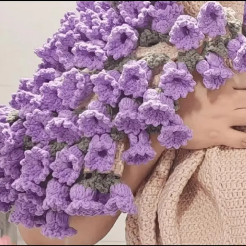 Hand-Knitted Rose Blanket DIY Kit & Ready