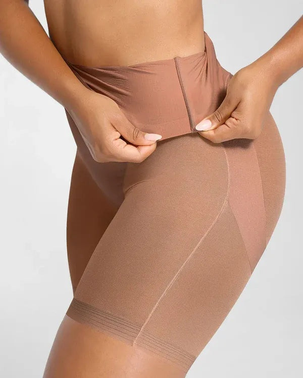 Mesh Smooth Butt-Lifting Shorts