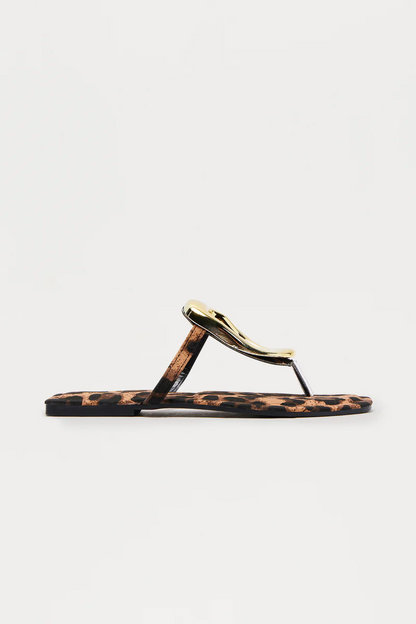 New Here Flat Sandals
