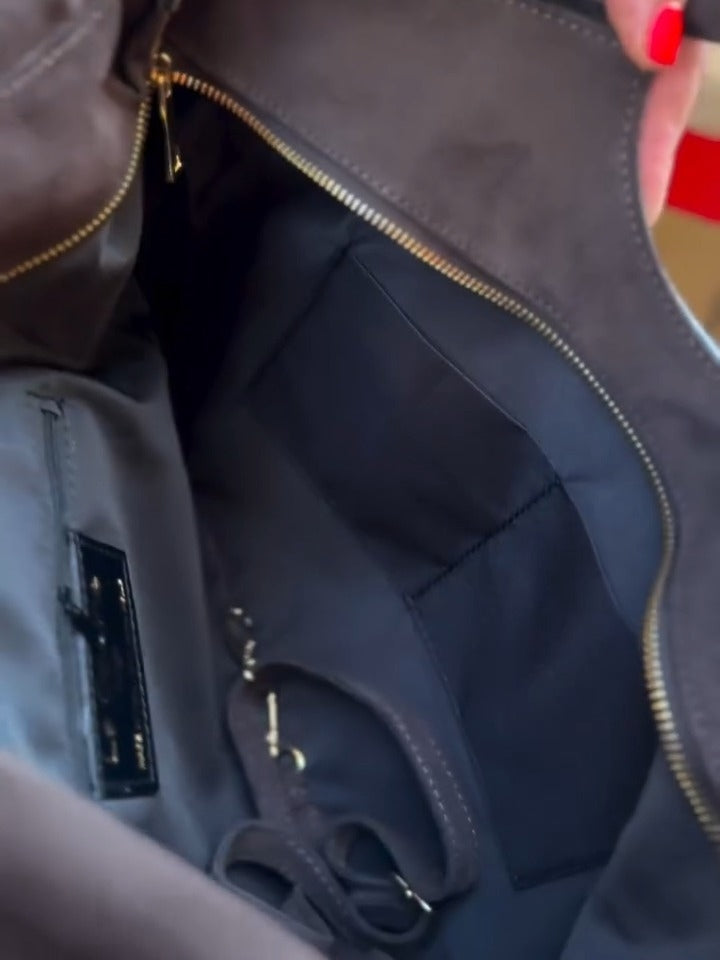 Cowhide Bucket Purse With Fringe