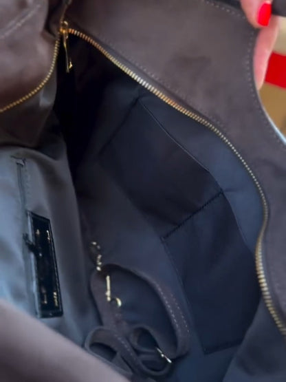 Cowhide Bucket Purse With Fringe