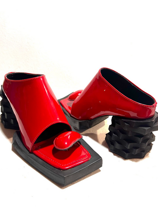 Irregular Heeled Square-toe Sandals